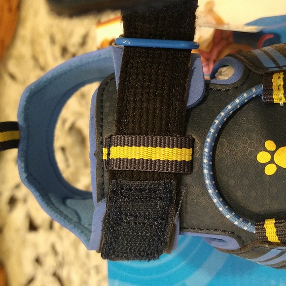 *NEW IN BOX* Paw Patrol Shoes by Nickelodeon with blue flashing lights, size 11 - Picture 7 of 13